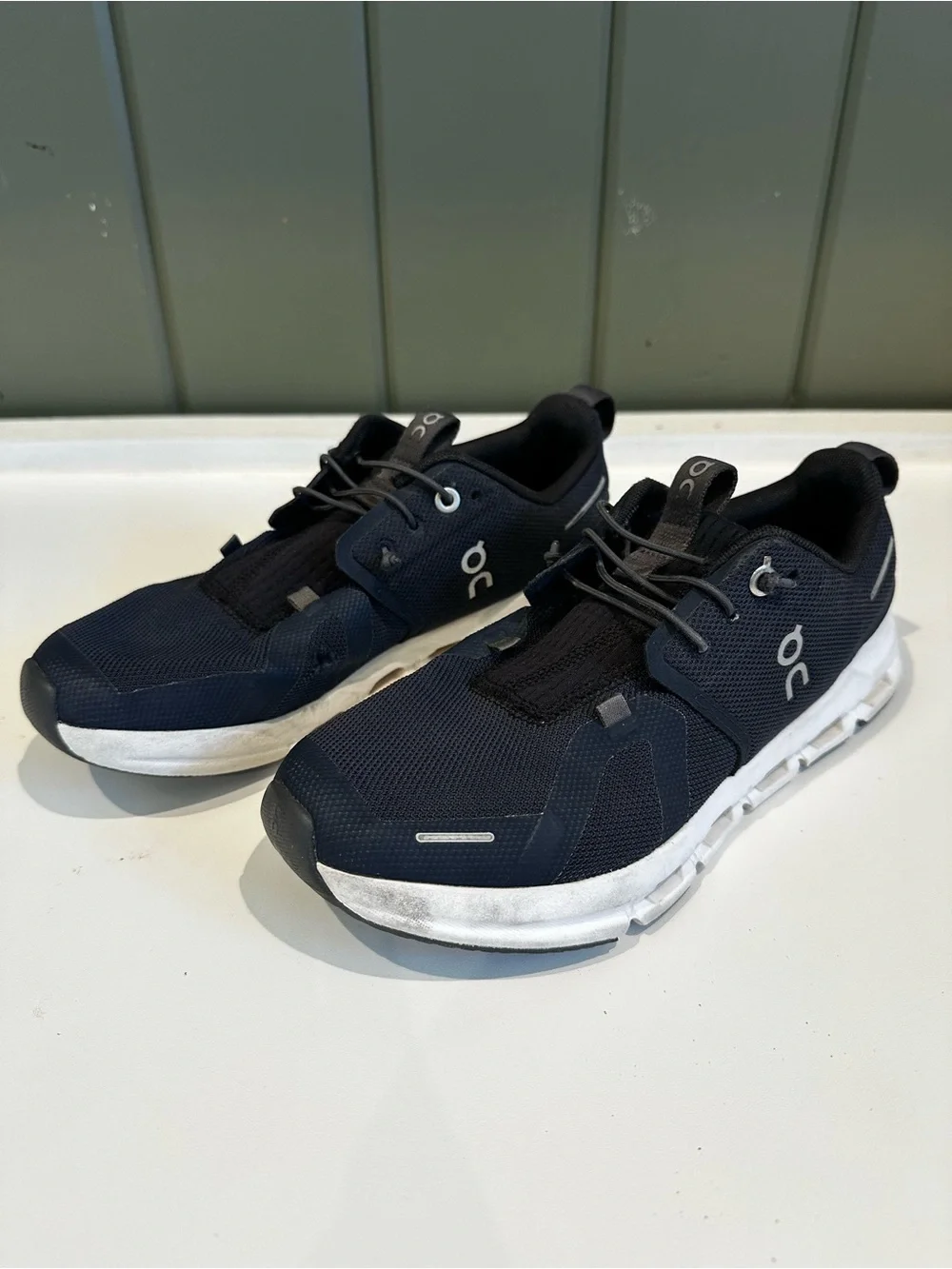 On Cloud Running Shoes - Youth Navy/Black